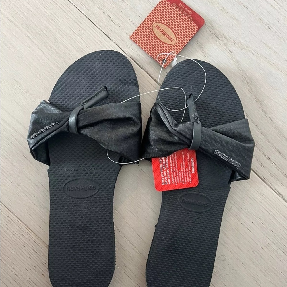Havaianas Black Slide Sandals with Bow Detail